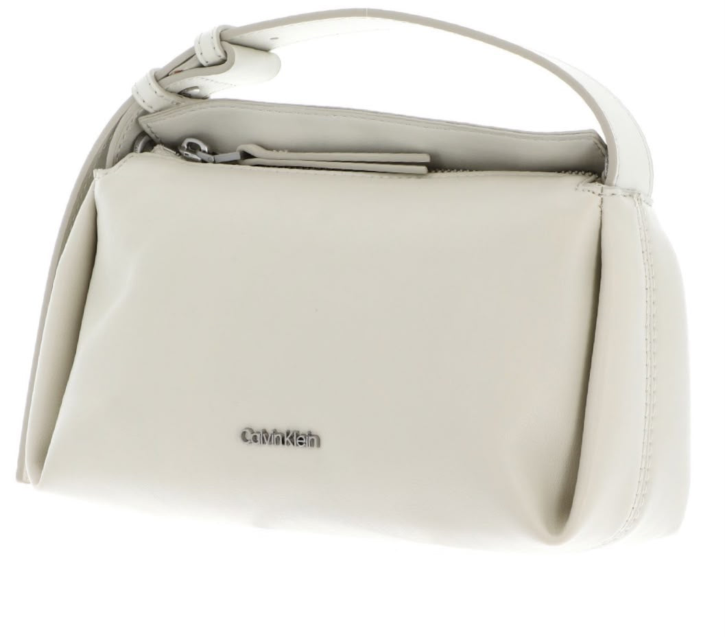 Minimalist Shoulder Bag – Ivory