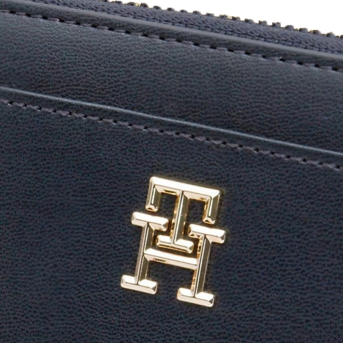 Zip Around Compact Wallet – Navy