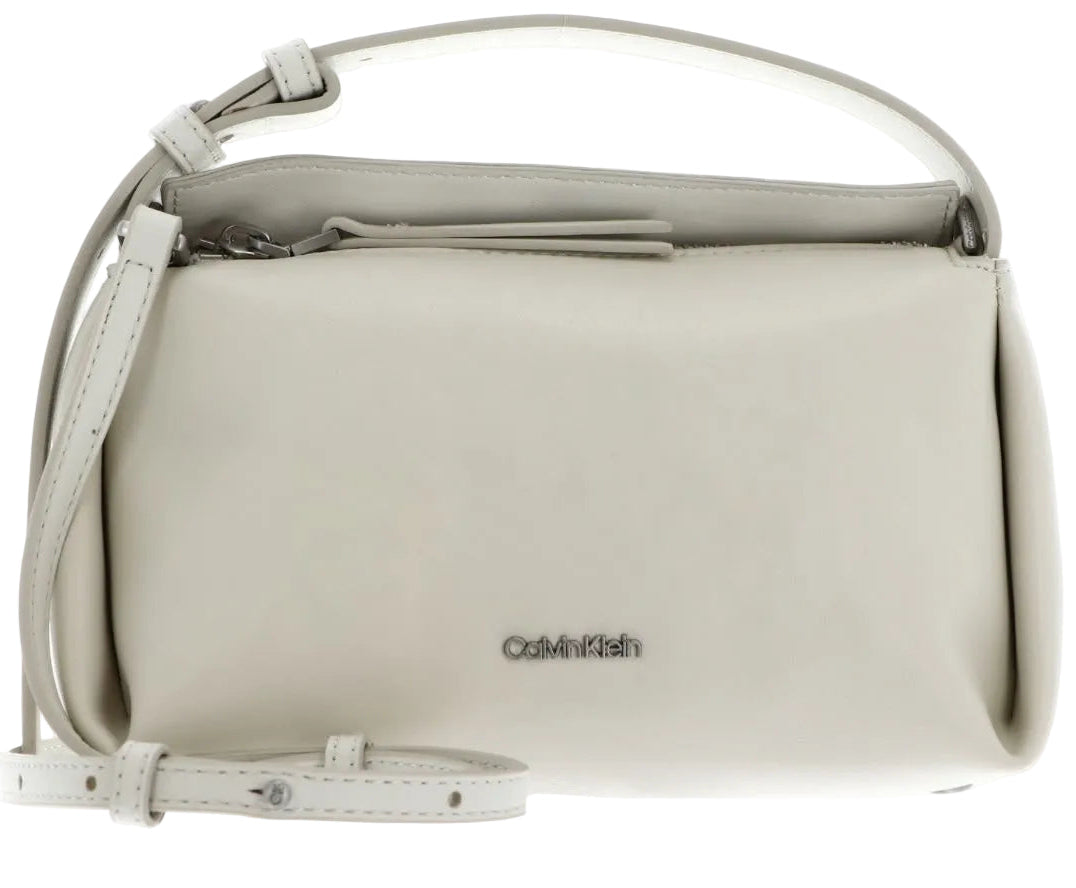 Minimalist Shoulder Bag – Ivory