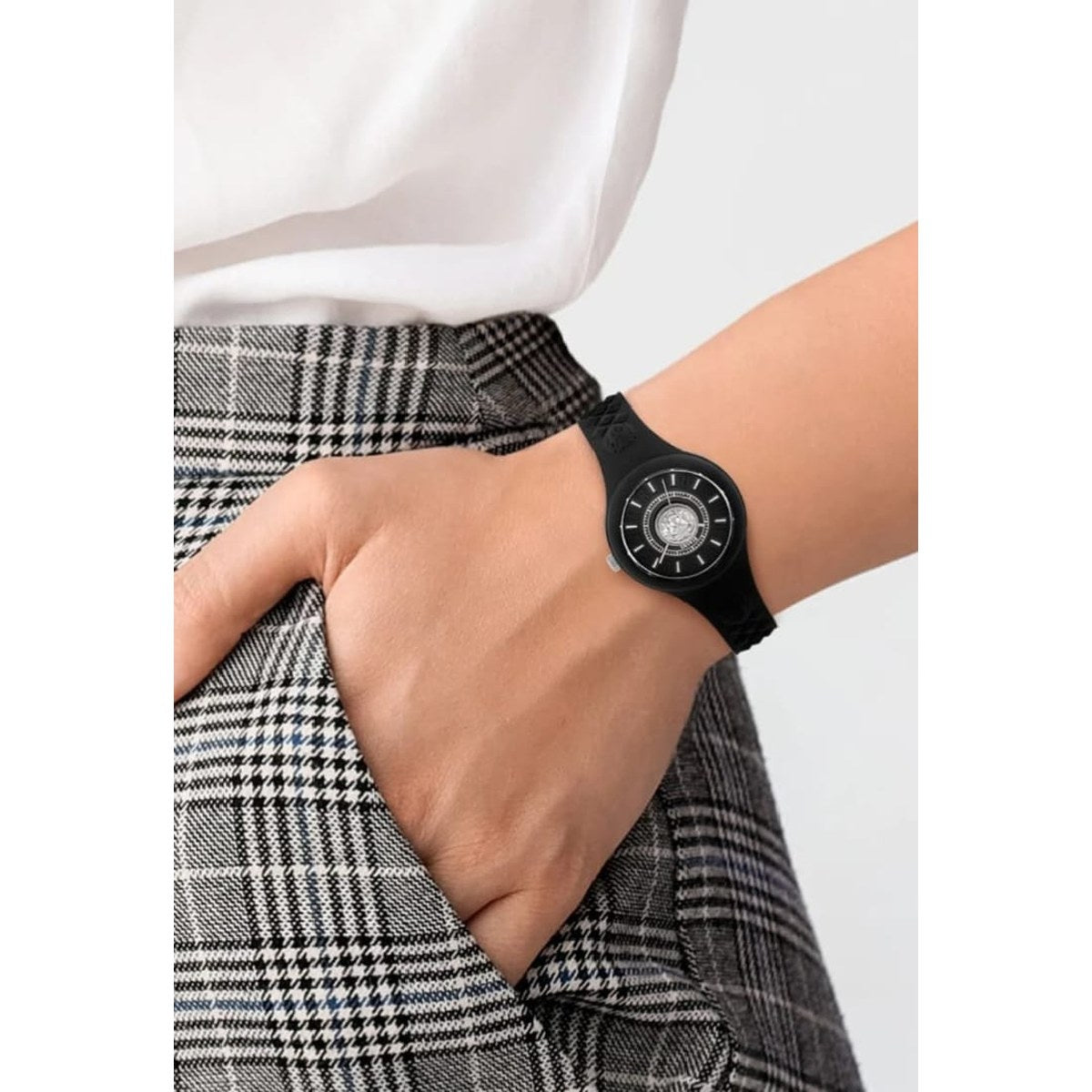 Watch Black